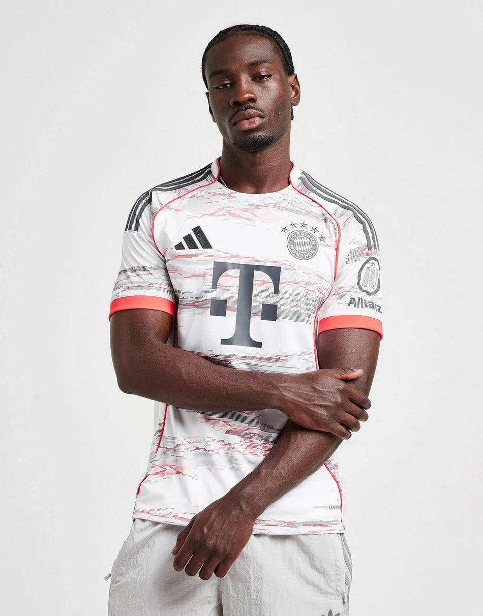 FC BAYERN MUNICH 2025/26 AWAY SHIRT