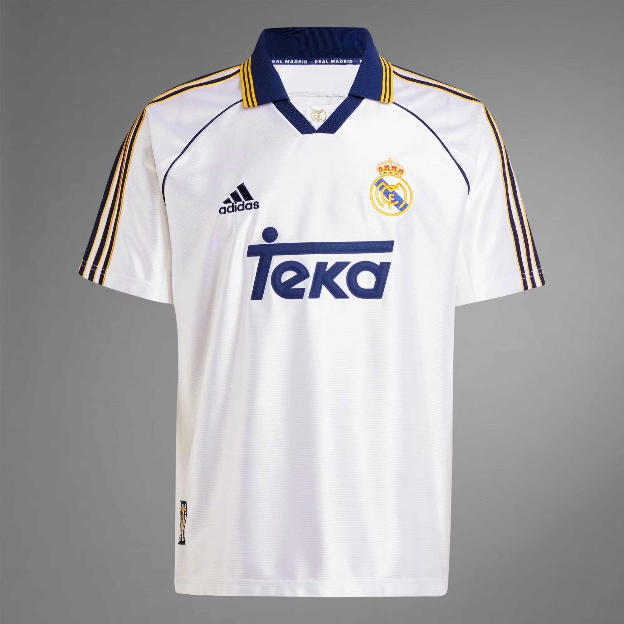 Real Madrid 1999/00 Retro Shirt