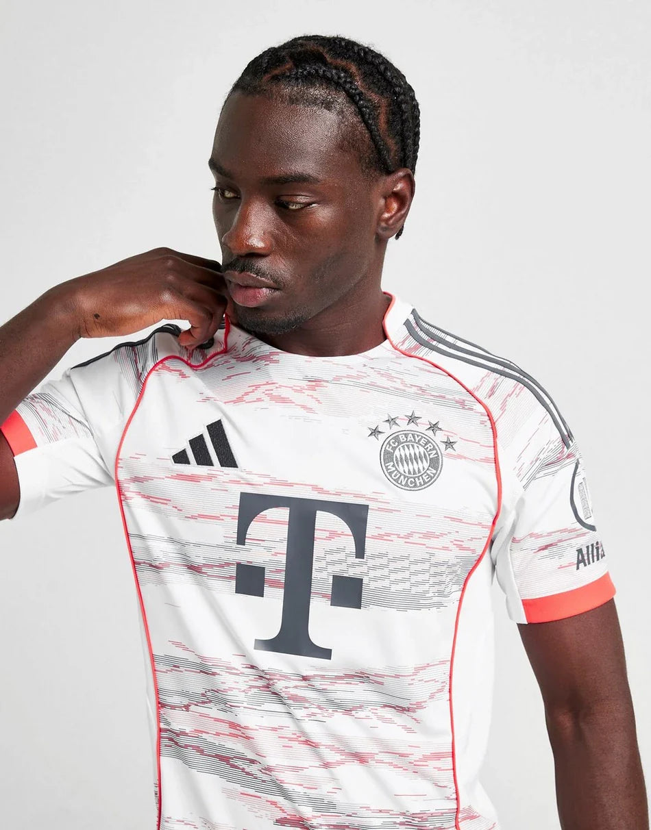 FC BAYERN MUNICH 2025/26 AWAY SHIRT